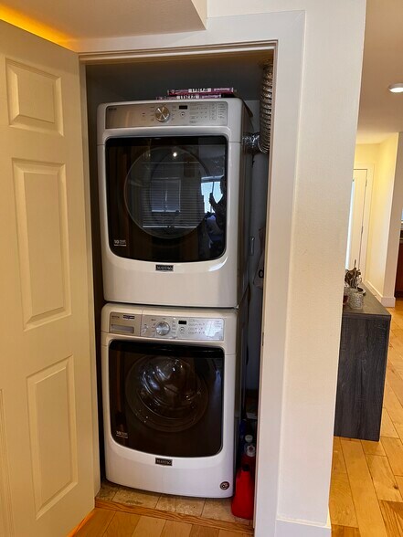 The in-unit washer/dryer makes laundry a breeze. - 909 Reinli St