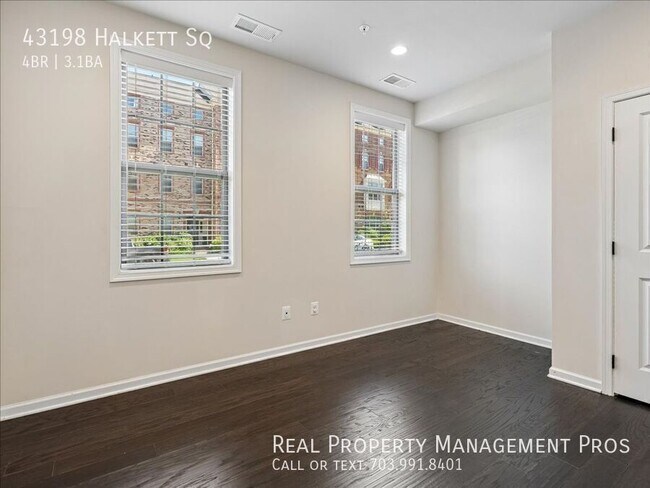 Building Photo - 43198 Halkett Sq