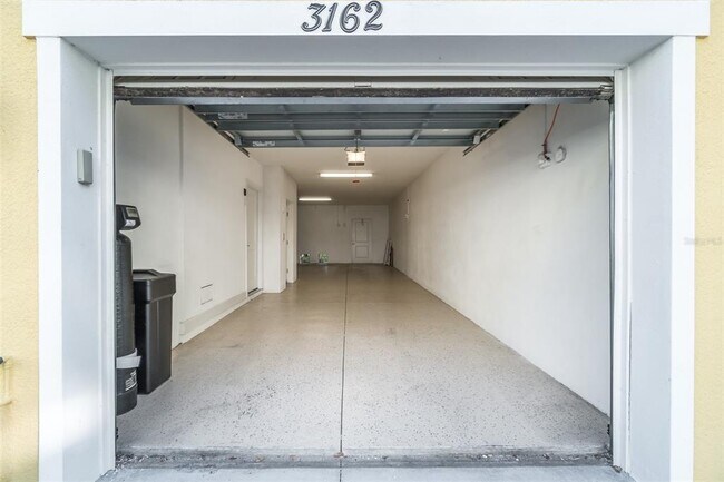 Building Photo - 3162 Moorings Dr S