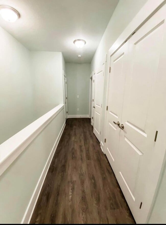 Building Photo - 312 N Sand Palm Rd