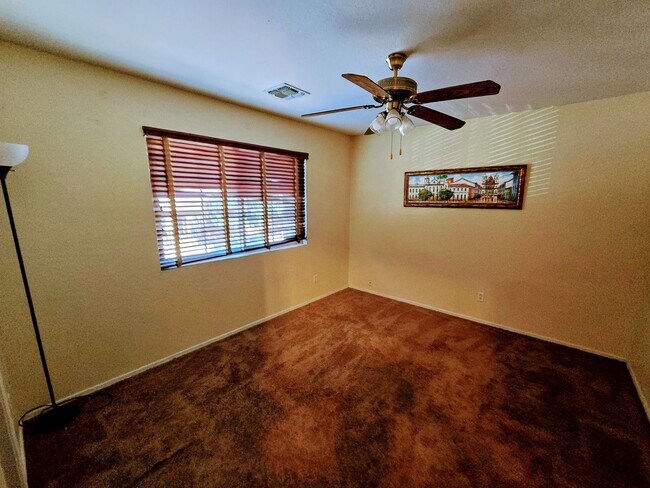 Building Photo - STUNNING 4 Bed, 2.5 Bath Oasis with Pool Your Dream Home Awaits!