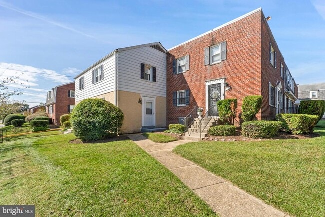 Building Photo - 2510 Iverson St