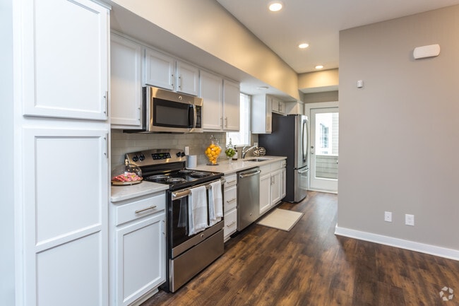 2BR, 2.5BA Townhome - The Milton Townhomes
