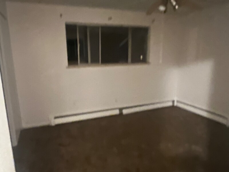 Building Photo - 1644 Chester St
