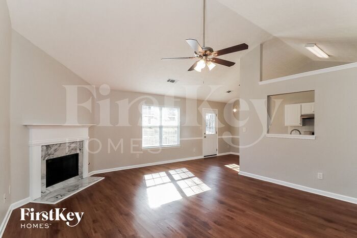 Building Photo - 569 Kirtley Ct