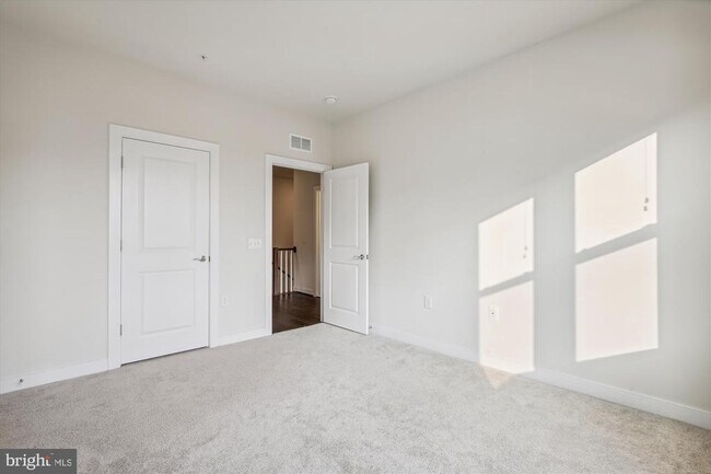 Building Photo - 13411 Launders St