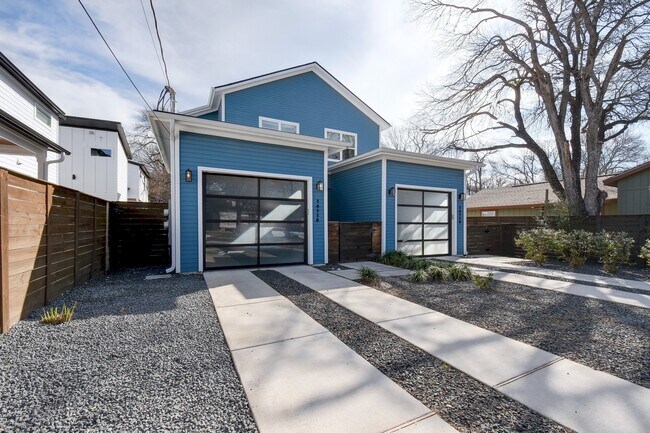 Primary Photo - 1411 Cometa St