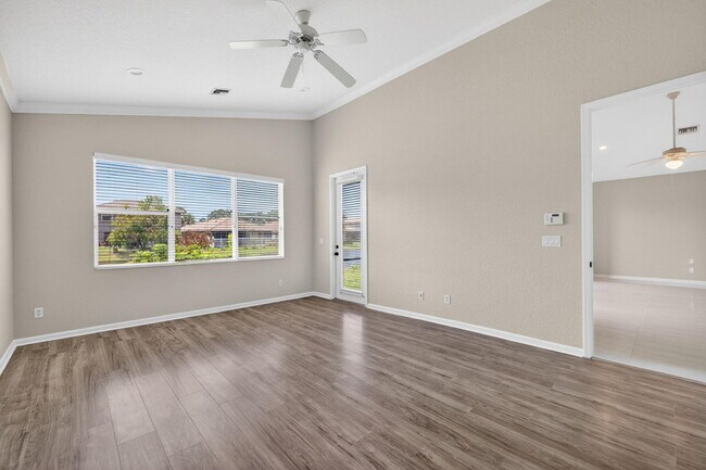 Building Photo - 2237 Newport Isles Blvd