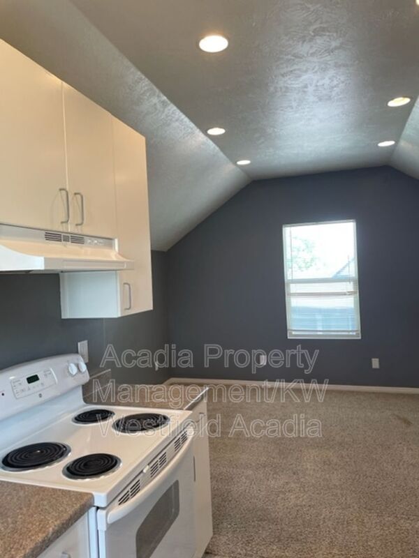 Building Photo - 4172 W Lakebridge Drive