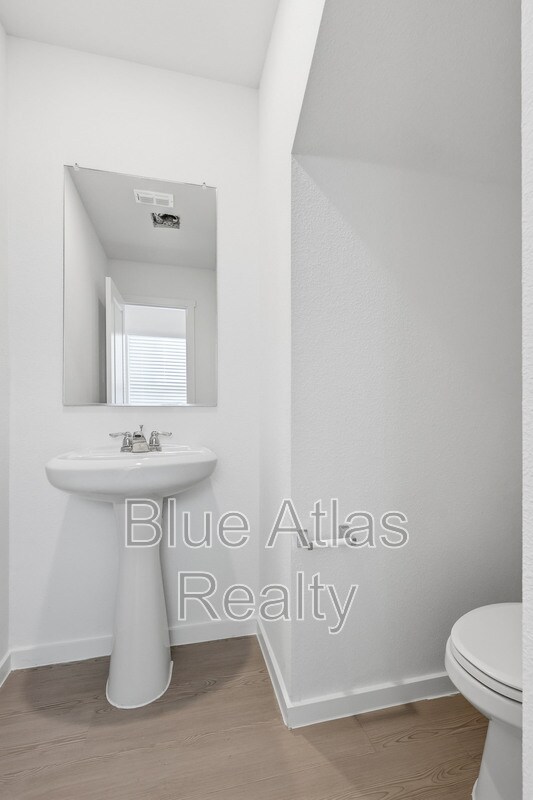 Building Photo - 12113 Steeplechase Dr