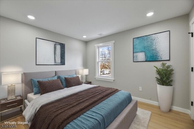 Building Photo - 143 Johnston Ave