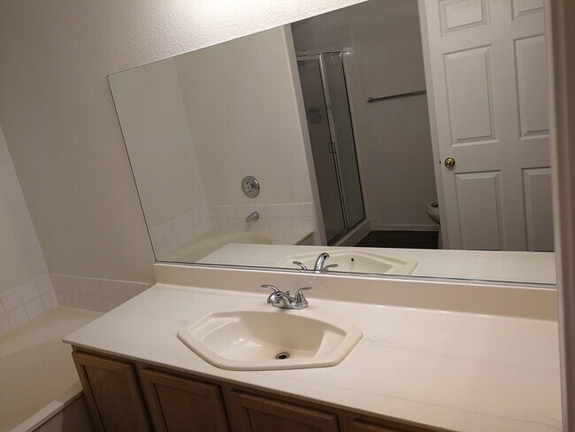 Building Photo - 4308 W Lake Mead Blvd