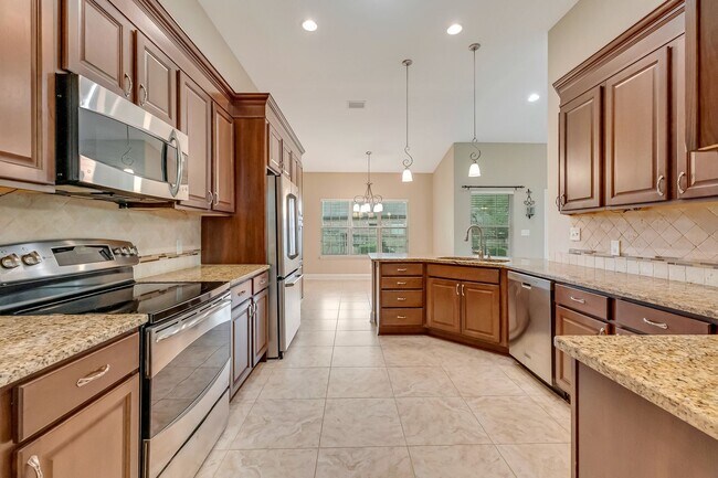 Building Photo - Gorgeous Southern Living Home in Coveted S...