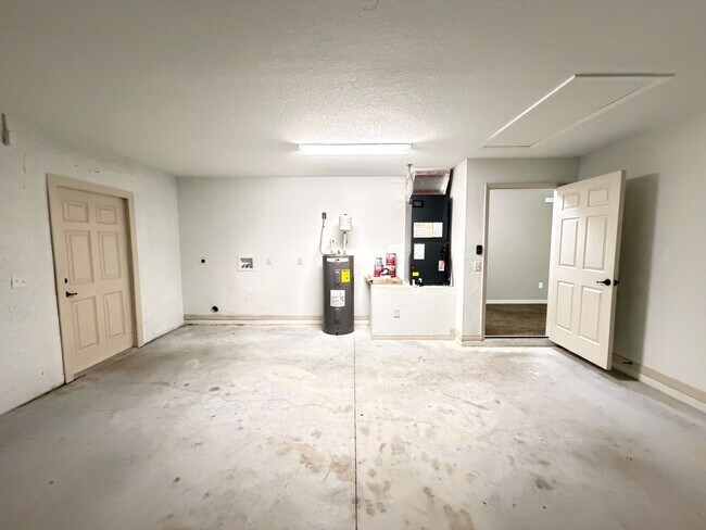 Building Photo - 2209 SW 156th Loop
