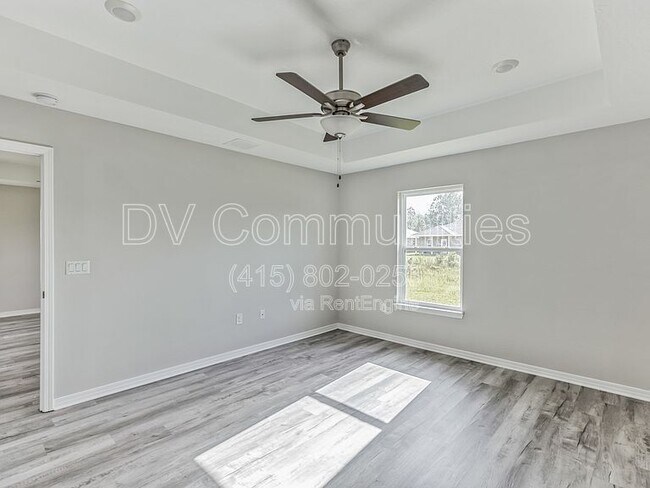 Building Photo - 2888 N 24th Ave