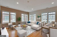 Building Photo - 309 Holland Ln