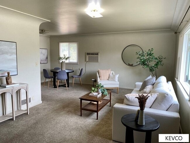 Building Photo - Massive Three Bedroom Home with Yard!