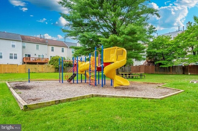 Building Photo - 11 Lazy Hollow Way
