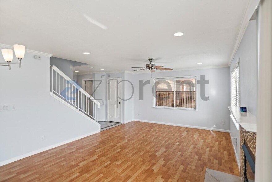 Building Photo - 3142 Boulders Ct