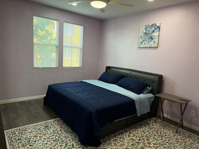 Building Photo - 1860 E 12th St