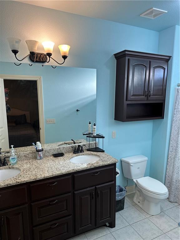 Building Photo - 4500 SW Swinton Dr