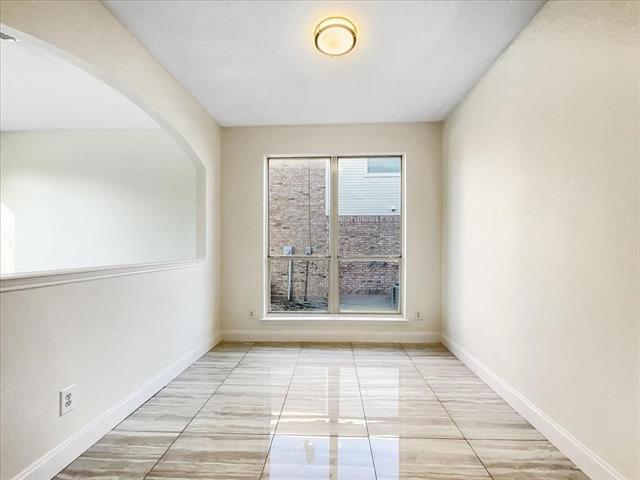 Building Photo - 2328 Heads And Tails Ln