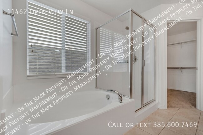 Building Photo - 11462 Open View Ln