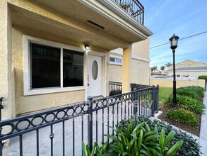 Building Photo - 748 Florida St