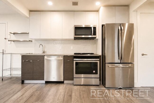 Floorplan - 1178 Gates Ave
