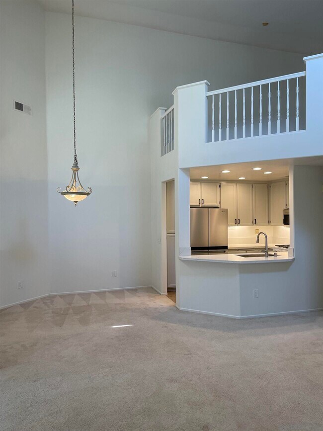 Building Photo - 11367 Provencal Pl