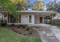 Building Photo - 558 Bellangee Ave