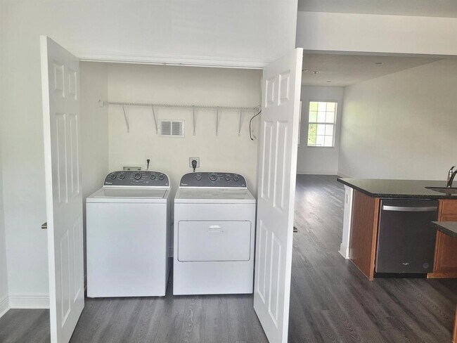 Building Photo - $3,400MONTHLY;2578 SW 119TH WAY MIRAMAR, F...