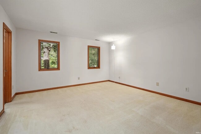 Building Photo - 8115 Calera Dr