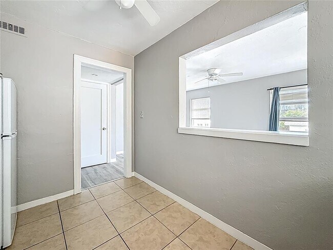 Building Photo - 101 154th Ave