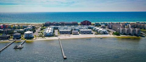 Primary Photo - 1100 Fort Pickens Rd