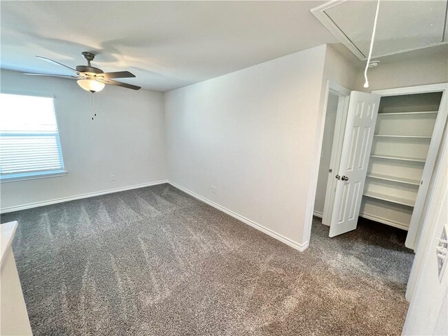 Building Photo - 704 Long Run