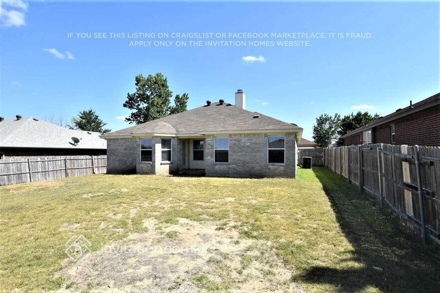 Building Photo - 9308 Lisa Ct