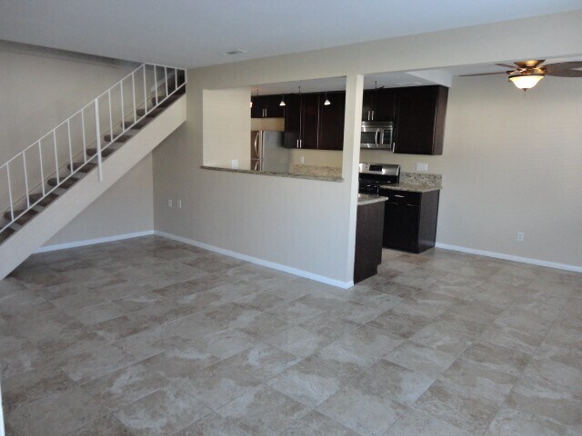 Building Photo - Coming Soon A Beautiful 2 + 1 Townhouse Saugus