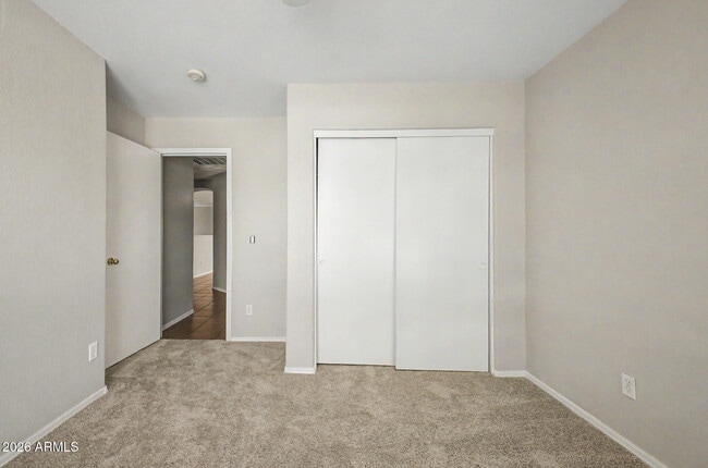 Building Photo - 8133 W Magnolia St