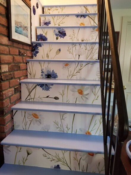 Building Photo - 63 Colebrook Rd