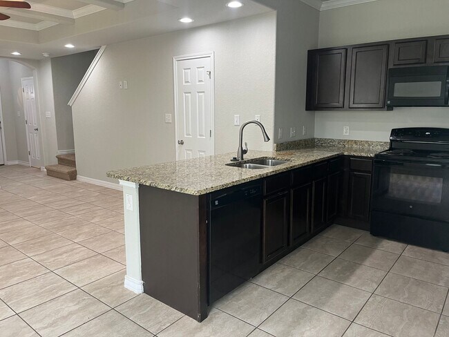 Building Photo - 16906 Dancing Ava