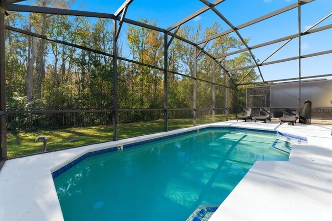 Building Photo - 4704 Blue Diamond St