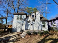 Building Photo - 3122 Judson St