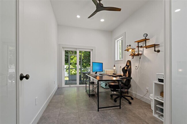 Building Photo - 1246 Bass Blvd