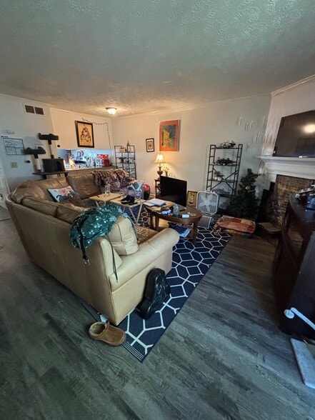 Building Photo - 1854 Grant Ct NW