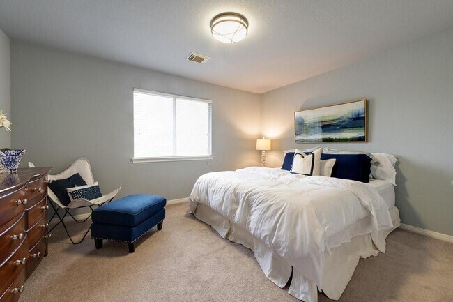 Building Photo - 14403 Olive Hill Dr