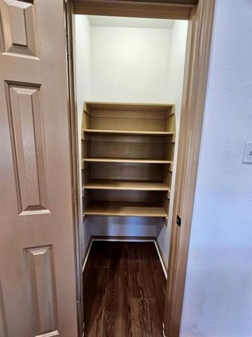 Building Photo - 2333 Loreto Dr