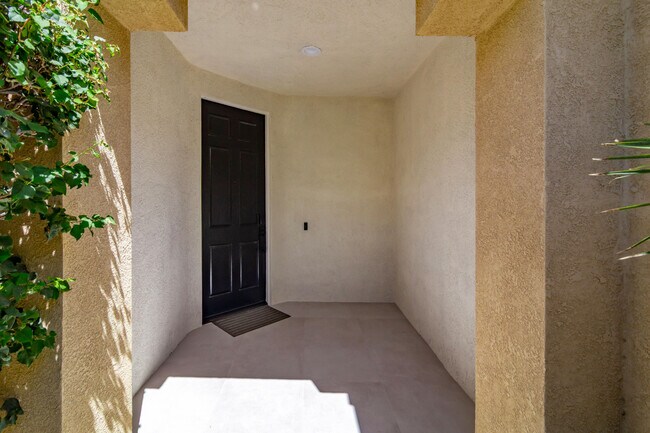Building Photo - 67568 S Laguna Dr