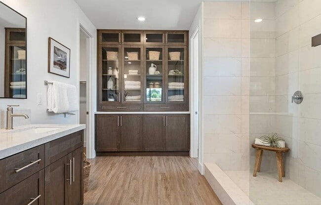 Building Photo - 6212 Pondera St