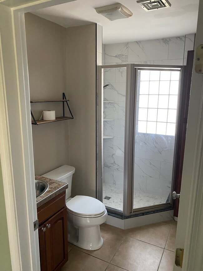 Building Photo - 550 Leesville Rd